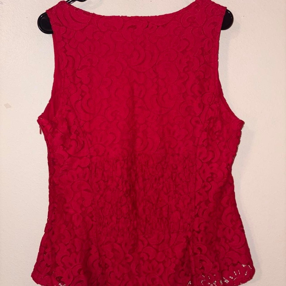 Lane Bryant red lace tank top with floral embroidery, size 14 - Picture 5 of 8